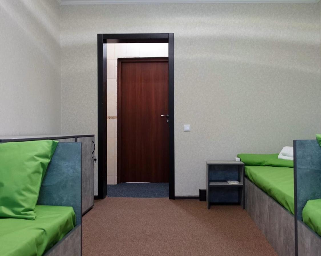 Green Cost Boryspilʼ Exterior foto